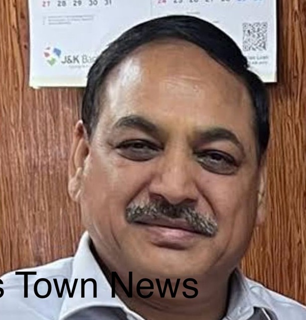 'IAS Officer posted in J&K gets one year Senior batch  along with other AGMUT cadre IAS Officers '